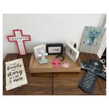 Miscellaneous Decor Lot