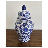 19' Chinoiserie Temple Jar