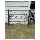 Queen Size Metal Bed No Rails