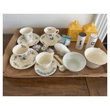 Vtg Teacups/Saucers/Salt and Peppers/More