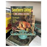 Pioneer Woman Cookbook Stand/SL Cookbook