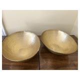 gold-tone, hammered-metal decorative bowls