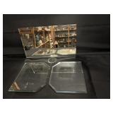 Mirrored Display Pieces