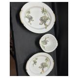 Harmony House Alyce Serving Pieces