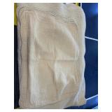 Queen Quilt w/shams-This is a yellow tan color