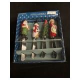 New Christmas Spreader Lot