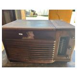 1940s Philco Model 46-1203-untested