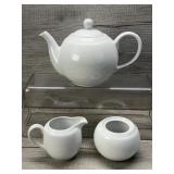 10 STRAWBERRY STREET CERAMIC TEAPOT SET