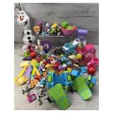 VINTAGE COLLECTIBLE TOYS DISNEY SMURFS MINIONS