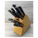 CHICAGO CUTLERY KNIFE BLOCK W KNIVES