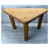 SMALL WOOD TRIANGLE TABLE OR STOOL