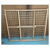 EVENFLO EXPANDABLE BABY OR PET GATE