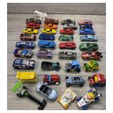 DIE CAST CARS HOT WHEELS
