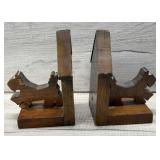VINTAGE HAND MADE SCOTTIE DOG WOOD BOOK ENDS