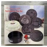 8 PC HOLIDAY SPRING FORM PAN SET NON STICK NOS