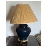 VINTAGE NAVY BLUE CERAMIC TABLE LAMP
