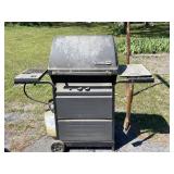 CHAR BROIL MASTERFLAME 8000 GAS BBQ W TANK
