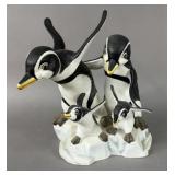 PENGUIN FAMILY FIGURINE FRANKLIN MINT WATCH ME
