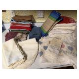 TABLE LINENS NAPKINS PLACEMATS RUNNER TOWELS