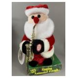 DANDEE SAXOPHONE PLAYING DANCING SANTA