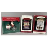 HALLMARK COLLECTIBLE CHRISTMAS ORNAMENTS