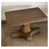FAUX WOOD PLASTIC SIDE TABLE 26' X 18' X 18'