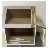 VINTAGE WOODEN DOLLHOUSE 14' X 17.5' X 18.5'
