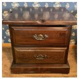 VINTAGE BEDSIDE NIGHT STAND 2 DRAWER