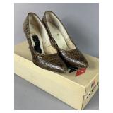 VINTAGE VOGUE SHOES REPTILE SKIN HEELS 6B