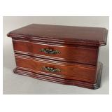 VINTAGE WOOD JEWELRY BOX