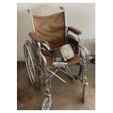 VINTAGE WHEELCHAIR EVEREST & JENNINGS