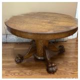 ANTIQUE OAK DINING TABLE W CARVED LION PAW FEET