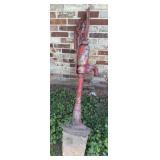VINTAGE CAST IRON HAND WATER WELL PUMP