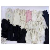 VINTAGE GLOVES