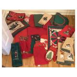 CHRISTMAS LINENS TOWELS PLACEMATS TABLECLOTHS