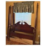 HOOD FURNITURE 4 POST COCHRAN BED W RAILS