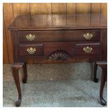 QUEEN ANNE STYLE MAHOGANY LOWBOY 35'X20'X31'