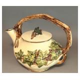 VICTORIAN McCOY MAJOLICA IVY VINE TEAPOT