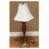 VINTAGE TABLE LAMP 26'