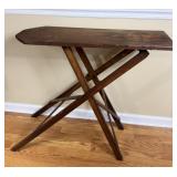 ANTIQUE FOLDING WOOD BUTLERS TRAY TABLE