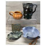 HAND CRAFTED STUDIO ART POTTERY JUICER