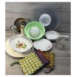 ASSORTED KITCHEN TUPPERWARE CORNING