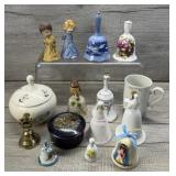 VINTAGE BELLS FIGURINES HOLLY HOBBY MUG