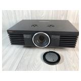 PANASOONIC LCD PROJECTOR PT-AE2000U