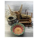 ASSORTED DECORATIVE BASKETS