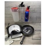 GEORGE FOREMAN ULTREX 18/10 SKILLET PITCHER