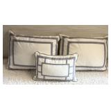 BEDROOM TOSS PILLOW & STANDARD SHAMS W/ PILLOWS