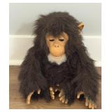 FURREAL FRIENDS INTERACTIVE CUDDLE CHIMP HASBRO