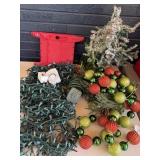 CHRISTMAS LIGHT STRINGS x 5 AUTO TIMERS & GARLAND