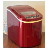 IGLOO COMPACT ICE MAKER PORTABLE